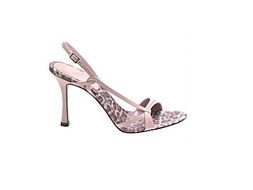 銳圖鞋業(yè)貿(mào)易產(chǎn)品展覽 引領(lǐng)鞋業(yè)潮流，共創(chuàng)時尚未來